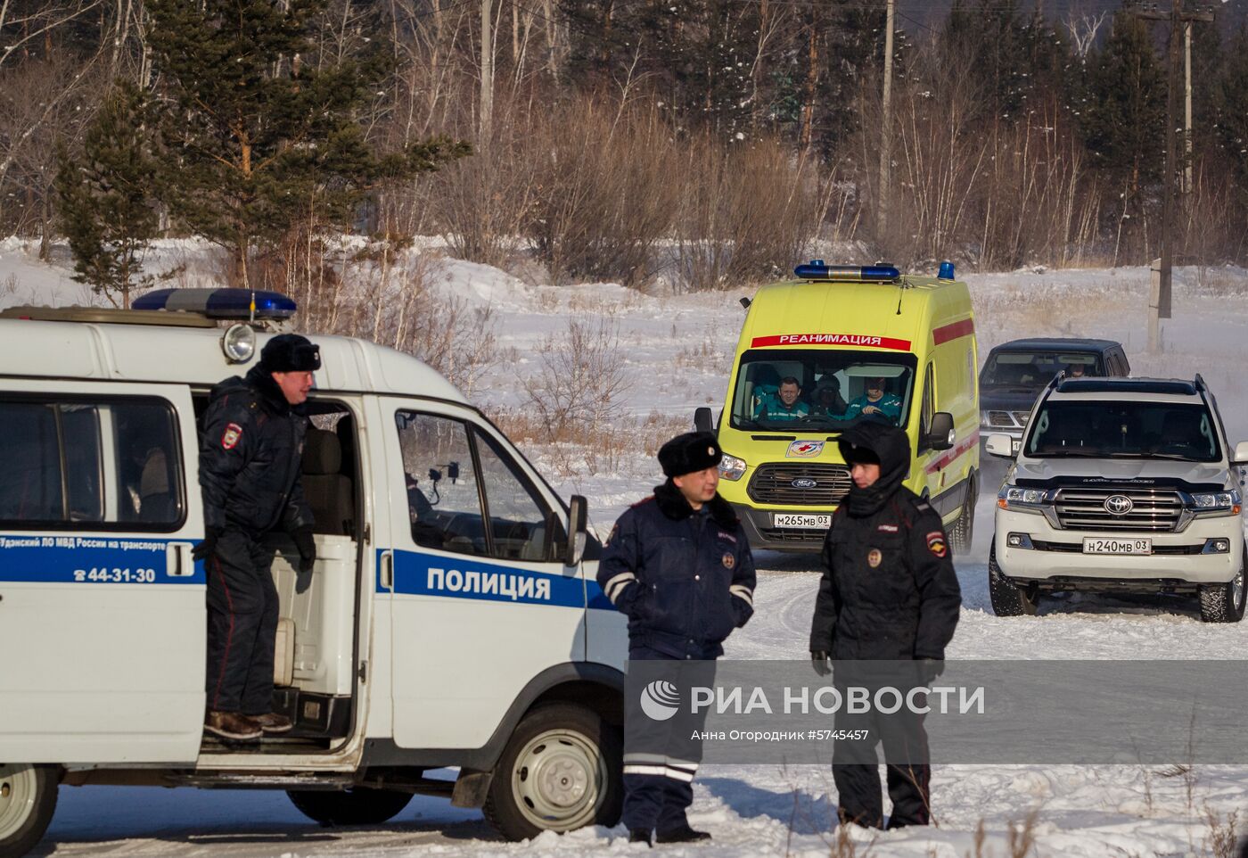 При крушении вертолета в Бурятии погибли четыре человека 