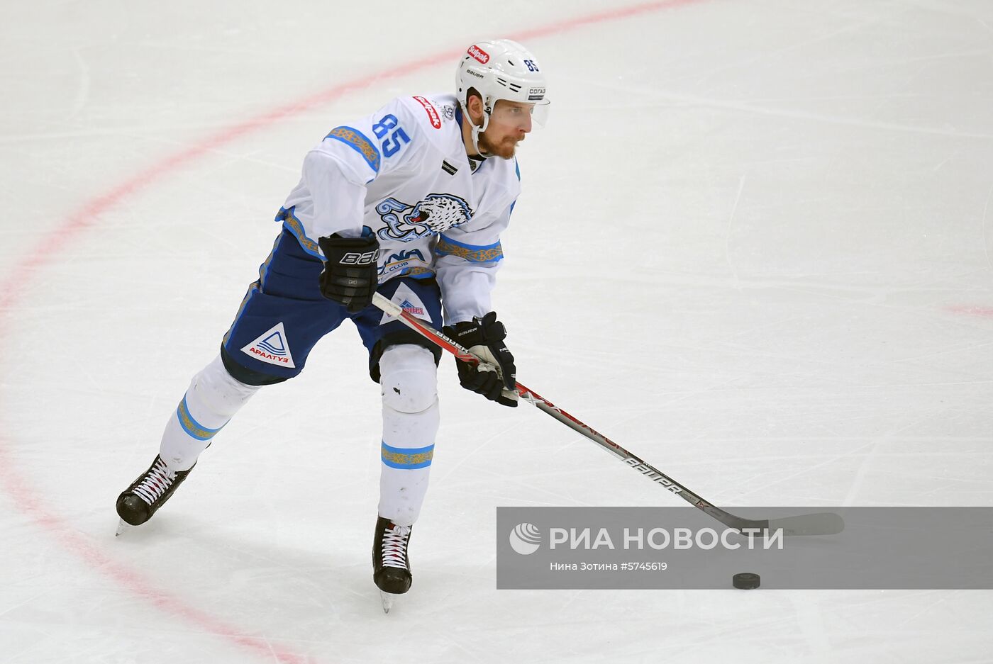 Хоккей. КХЛ. Матч "Авангард" - "Барыс"