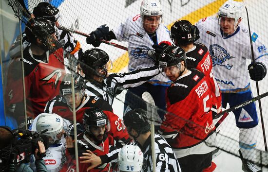 Хоккей. КХЛ. Матч "Авангард" - "Барыс"