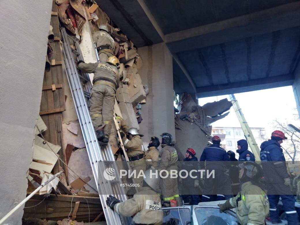 Взрыв бытового газа в жилом доме в Магнитогорске