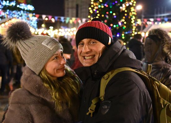 Празднование Нового года в городах России