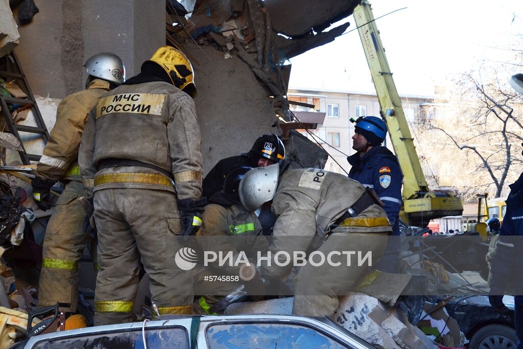 Взрыв бытового газа в жилом доме в Магнитогорске