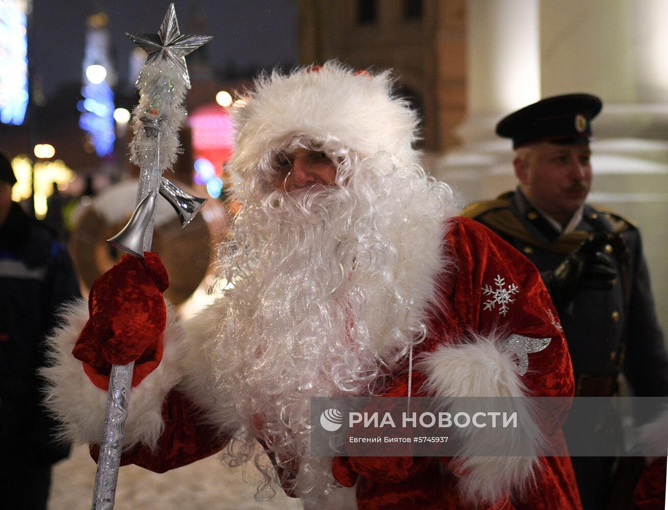 Празднование Нового года в Москве