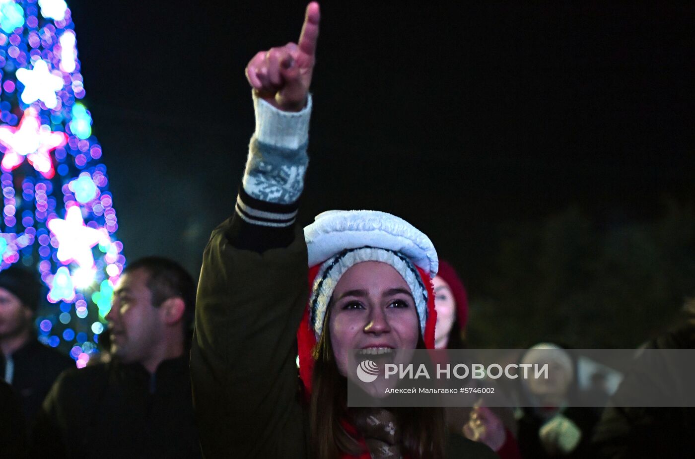 Празднование Нового года в городах России