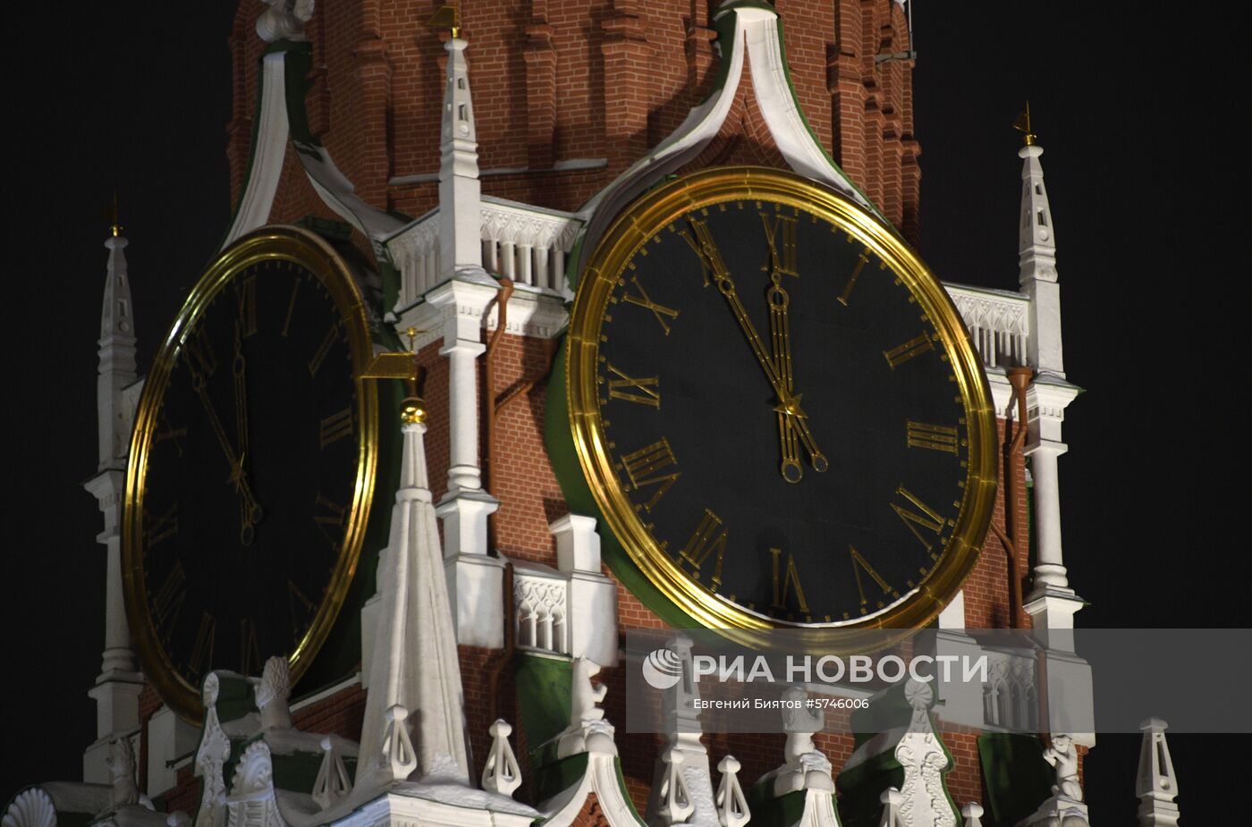 Празднование Нового года в Москве