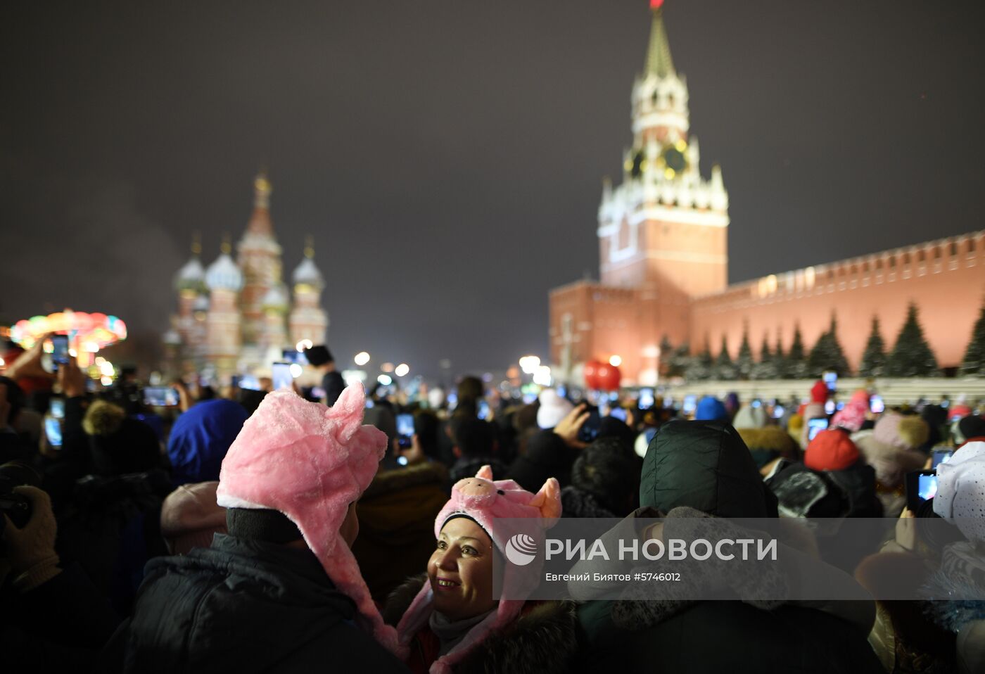 Празднование Нового года в Москве