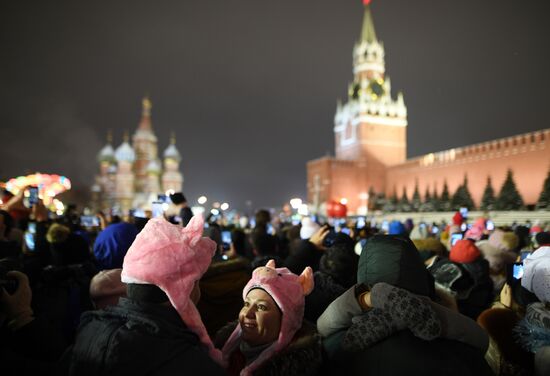 Празднование Нового года в Москве