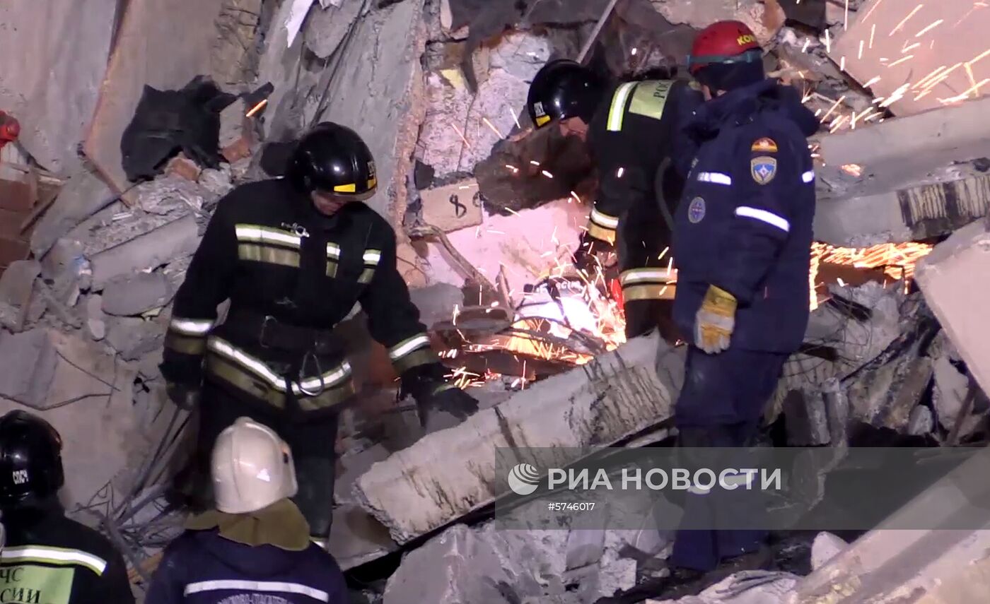 Взрыв бытового газа в жилом доме в Магнитогорске