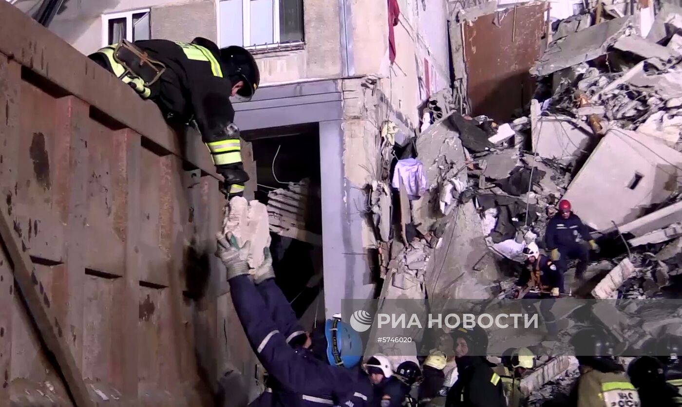 Взрыв бытового газа в жилом доме в Магнитогорске