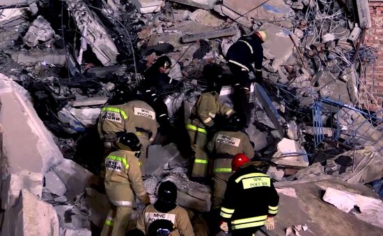 Взрыв бытового газа в жилом доме в Магнитогорске