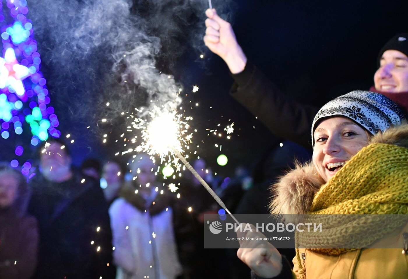 Празднование Нового года в городах России