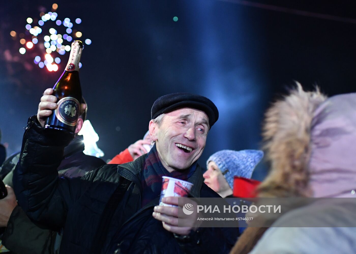 Празднование Нового года в городах России