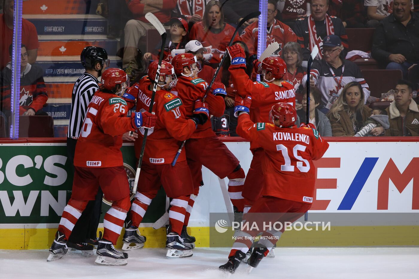 Хоккей. Молодежный чемпионат мира. Матч Россия - Канада