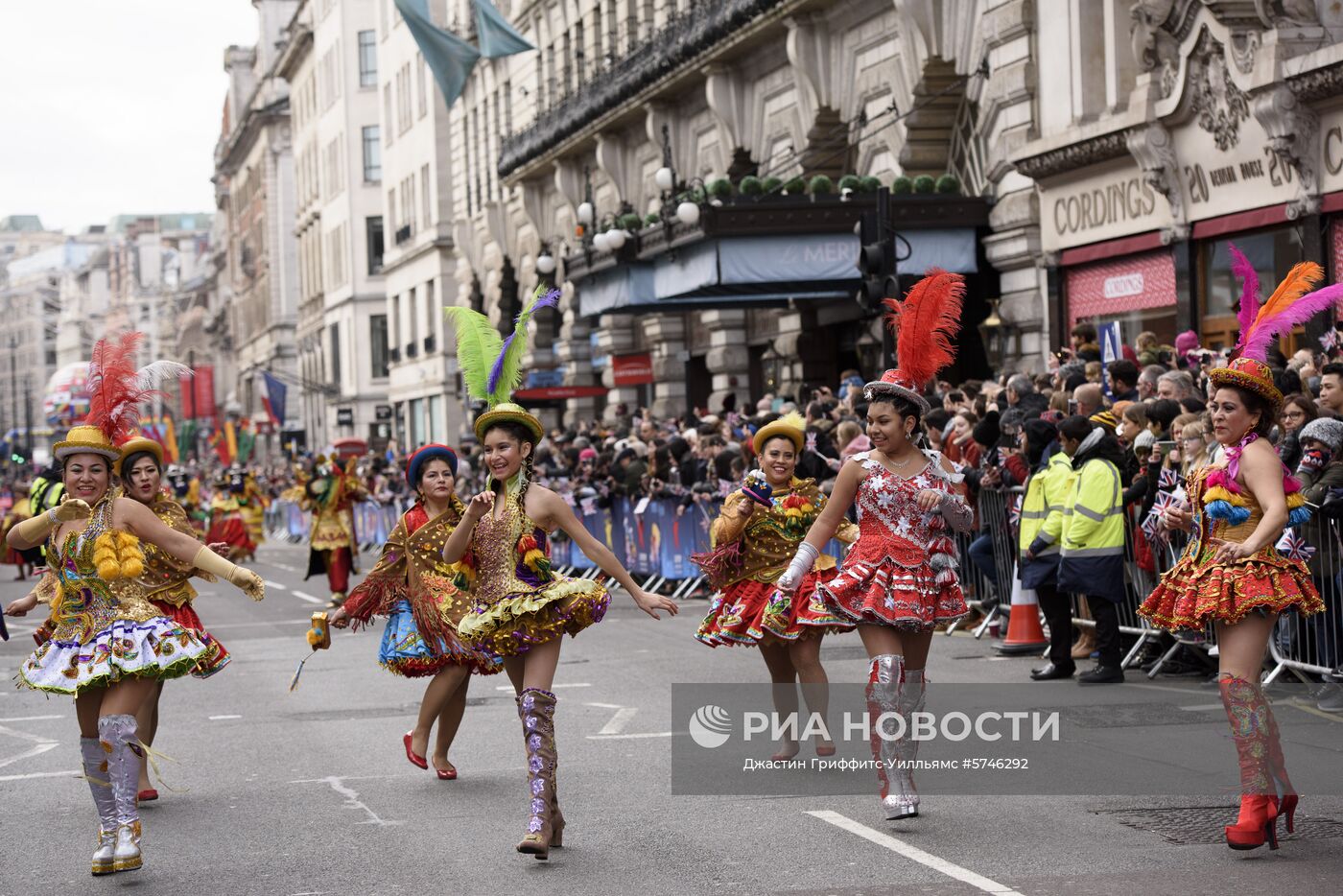 Новогодний парад в Лондоне