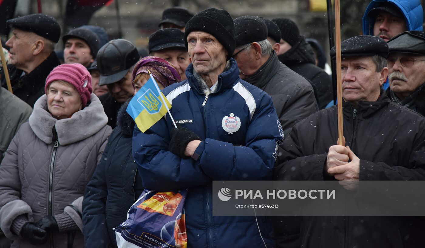 Марши на Украине в день рождения С. Бандеры