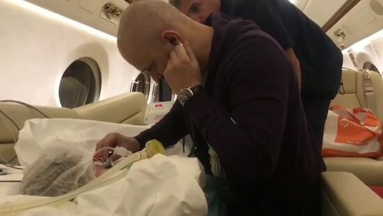 Спасатели извлекли живого ребенка из-под обломков дома в Магнитогорске