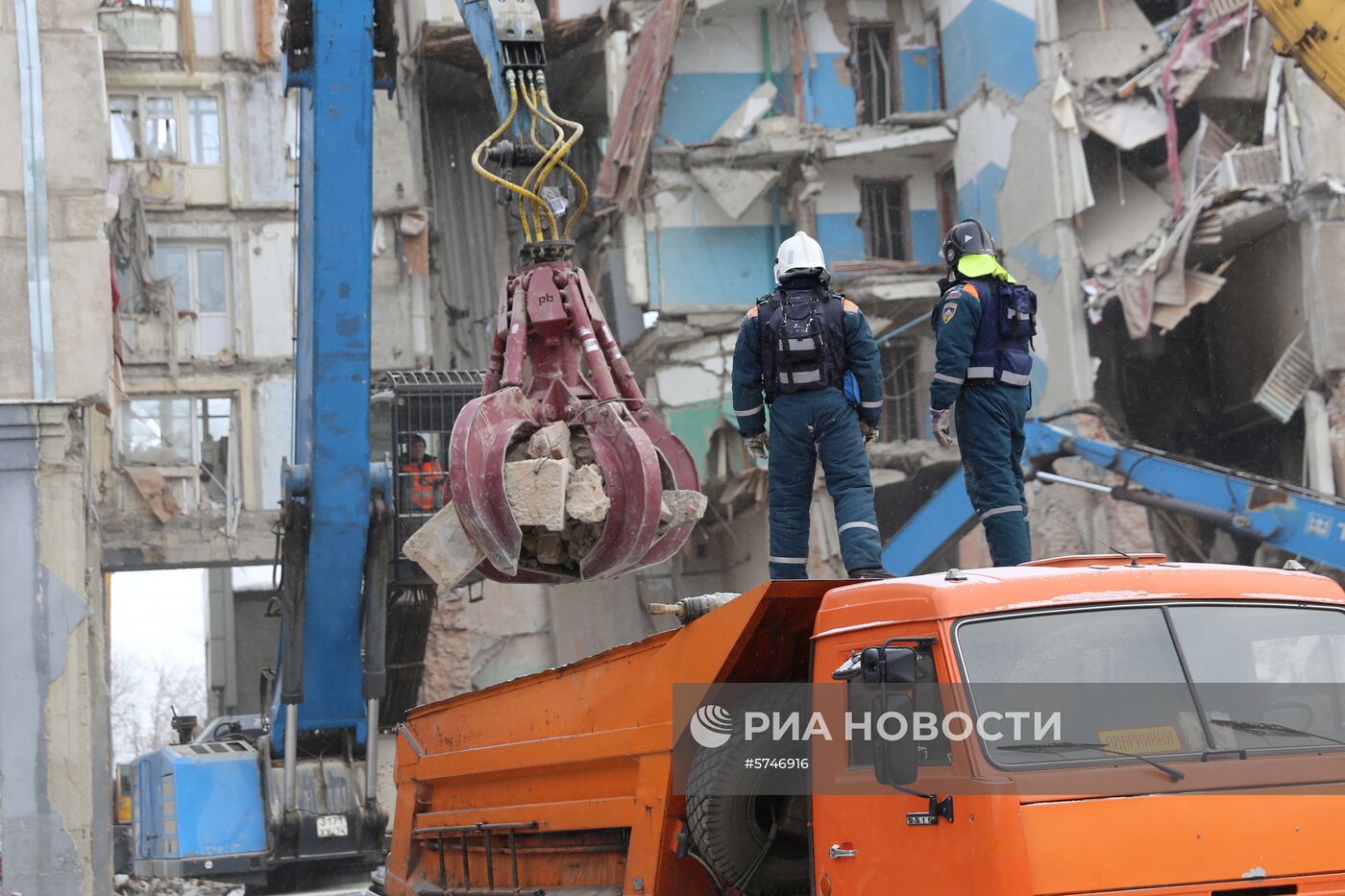 Ситуация в Магнитогорске в связи с обрушением подъезда жилого дома