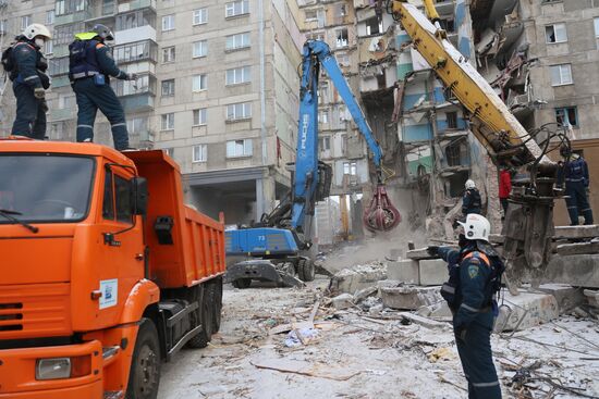 Ситуация в Магнитогорске в связи с обрушением подъезда жилого дома