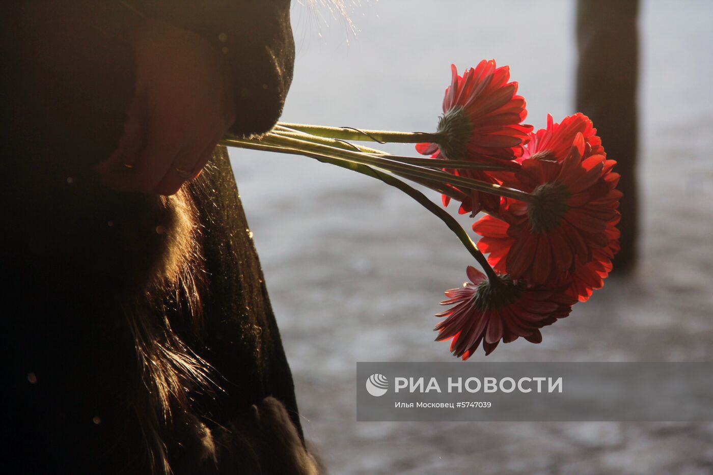 Похороны погибших при обрушении подъезда жилого дома в Магнитогорске
