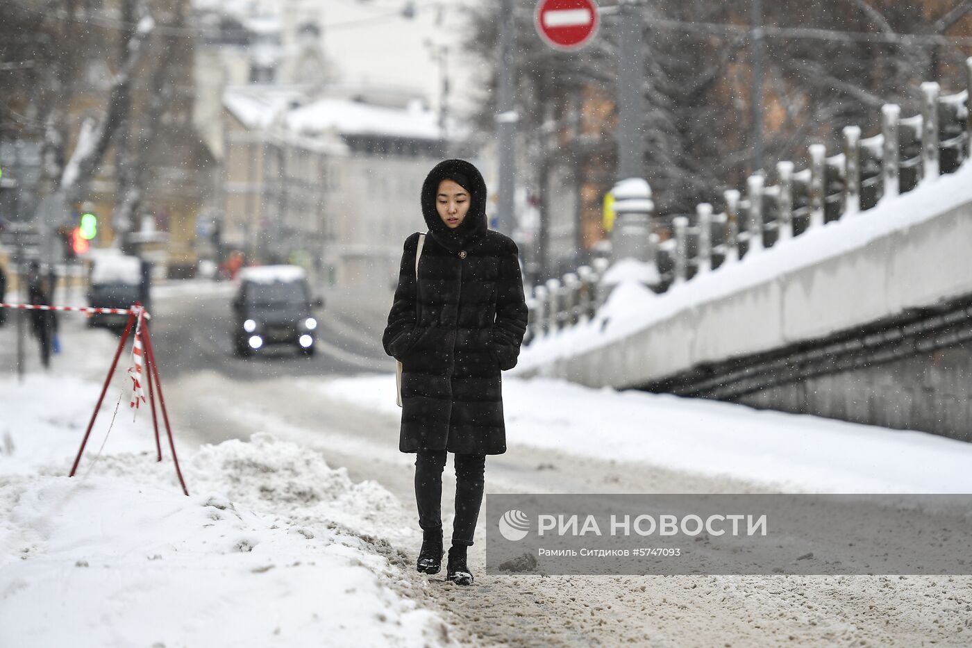 Уборка снега в Москве