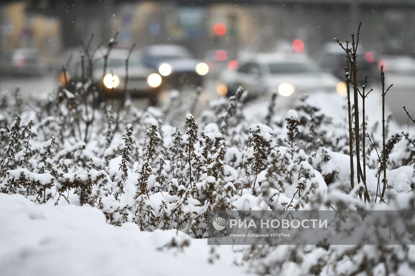 Уборка снега в Москве