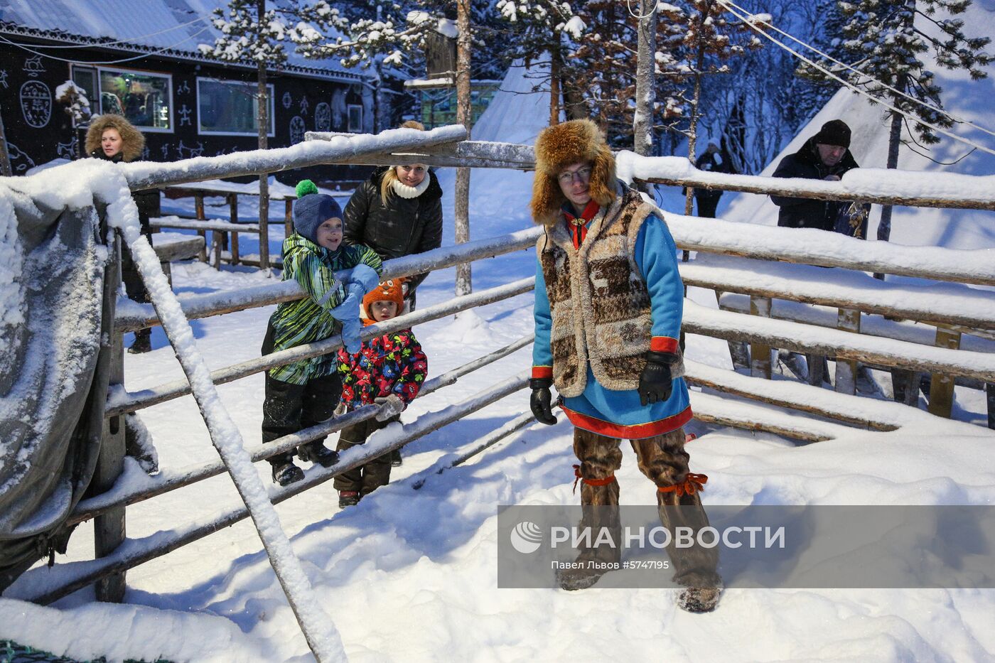 Саамская деревня в Мурманской области