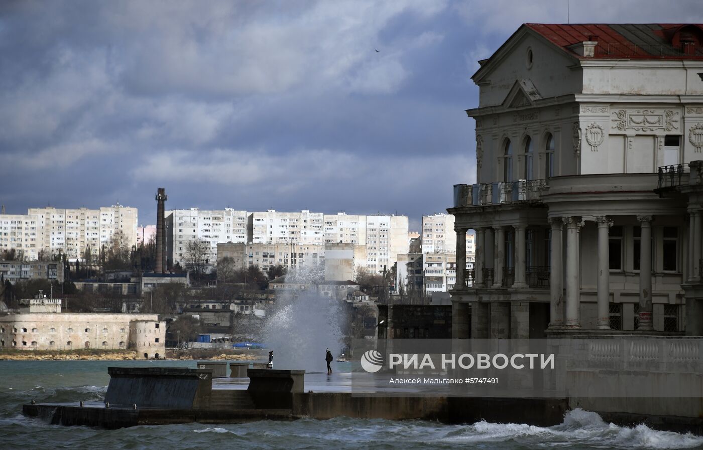 Повседневная жизнь в Крыму