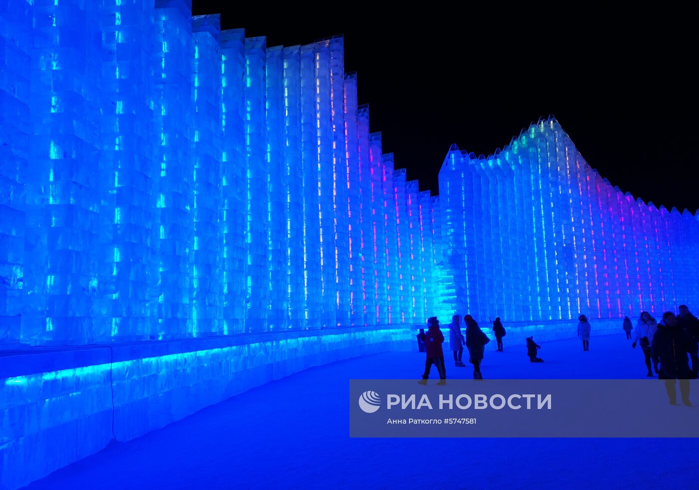 Открытие фестиваля снега и льда в Харбине