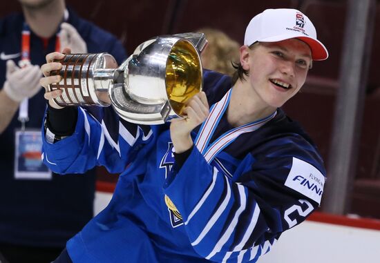 Хоккей. Молодежный чемпионат мира. Финальный матч