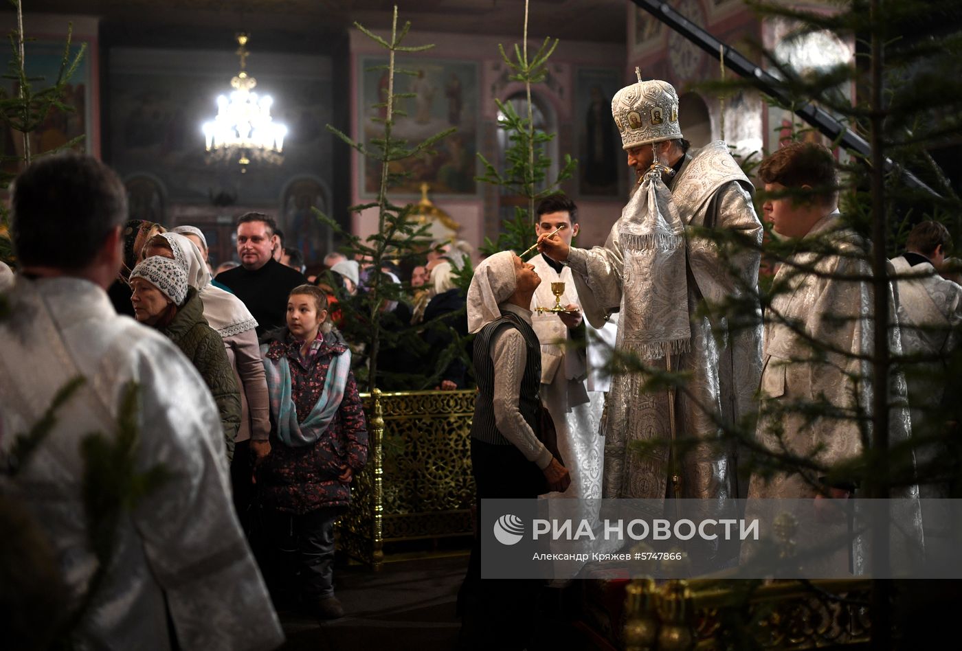 Празднование Рождества в городах России