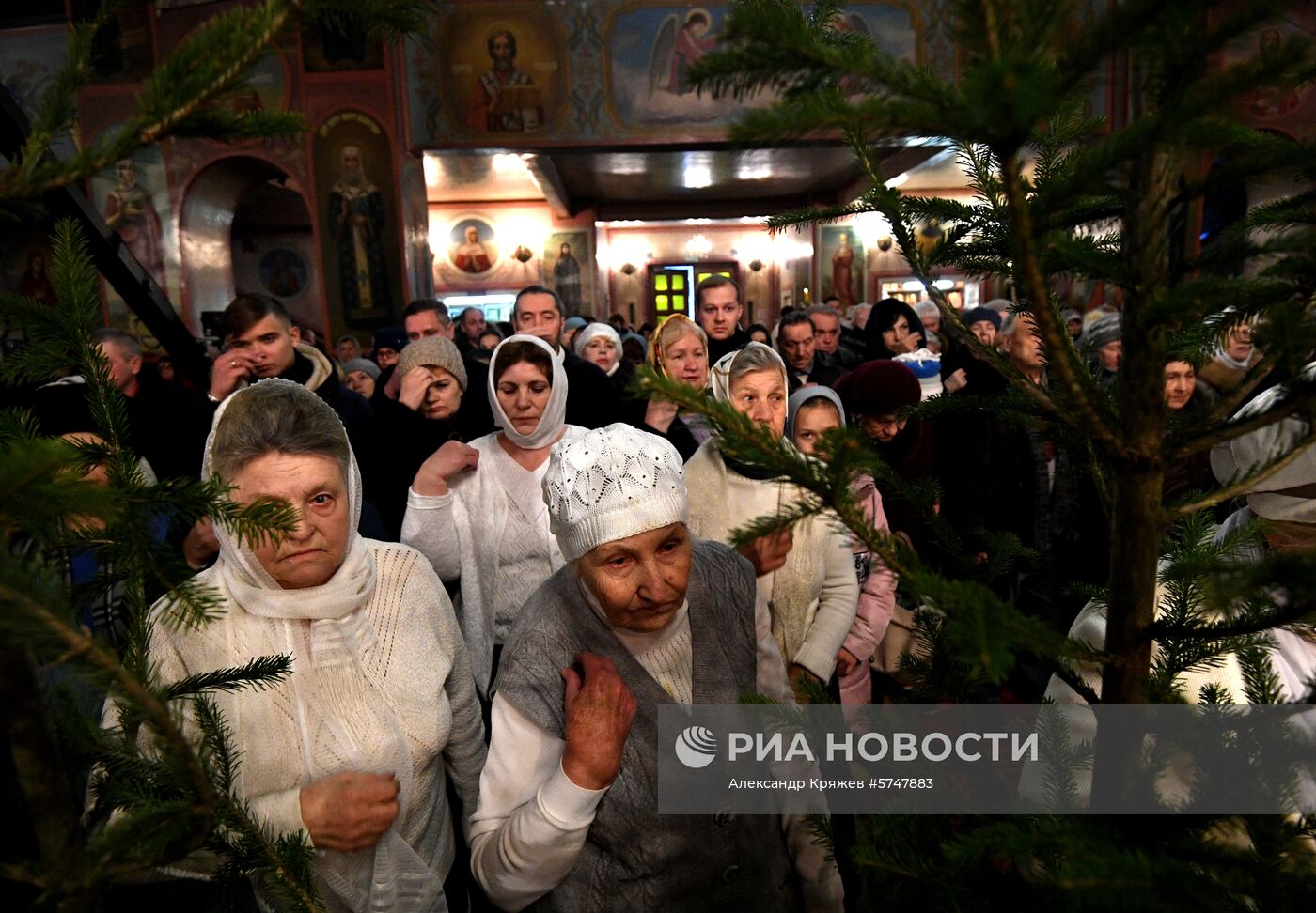 Празднование Рождества в городах России