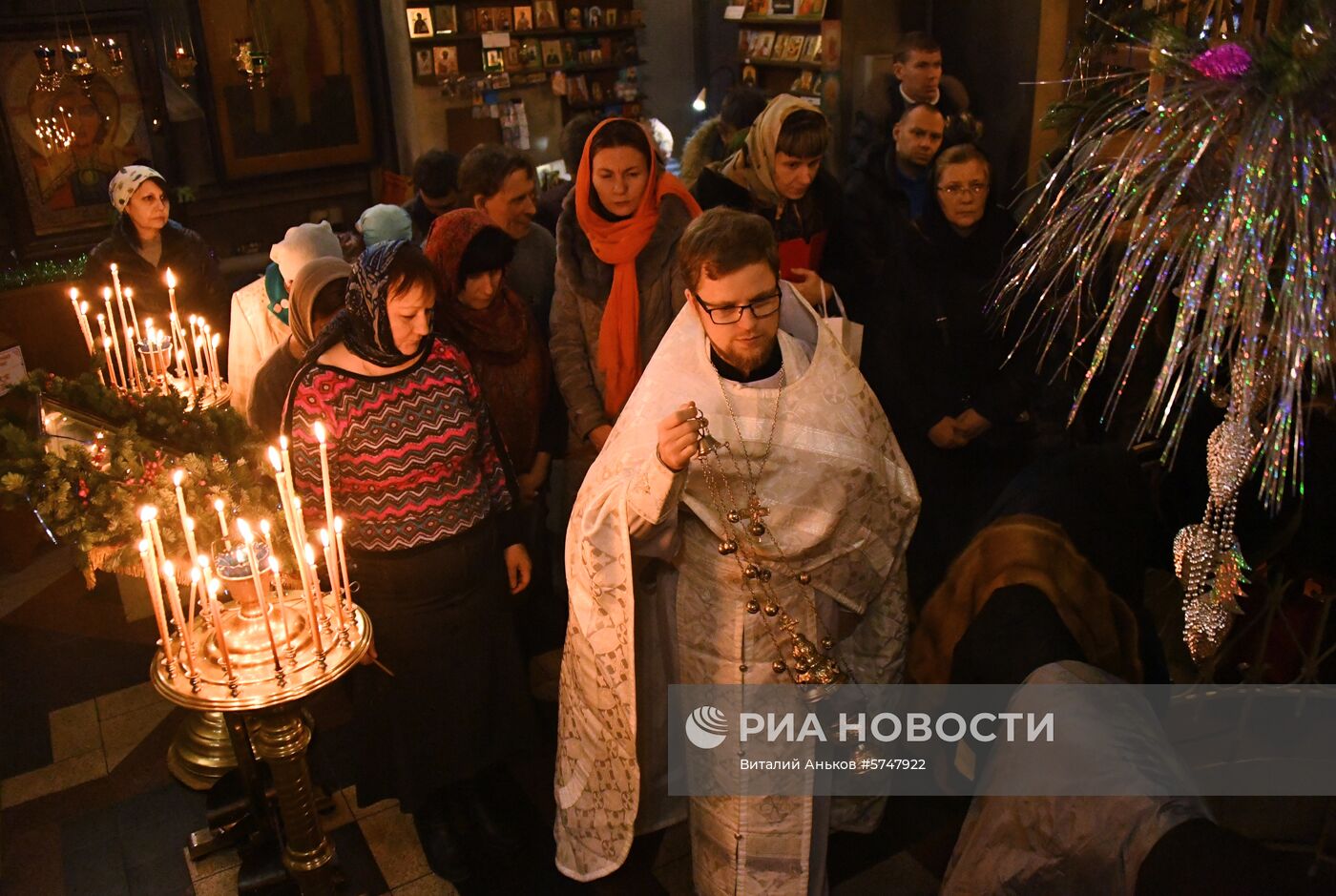 Празднование Рождества в городах России