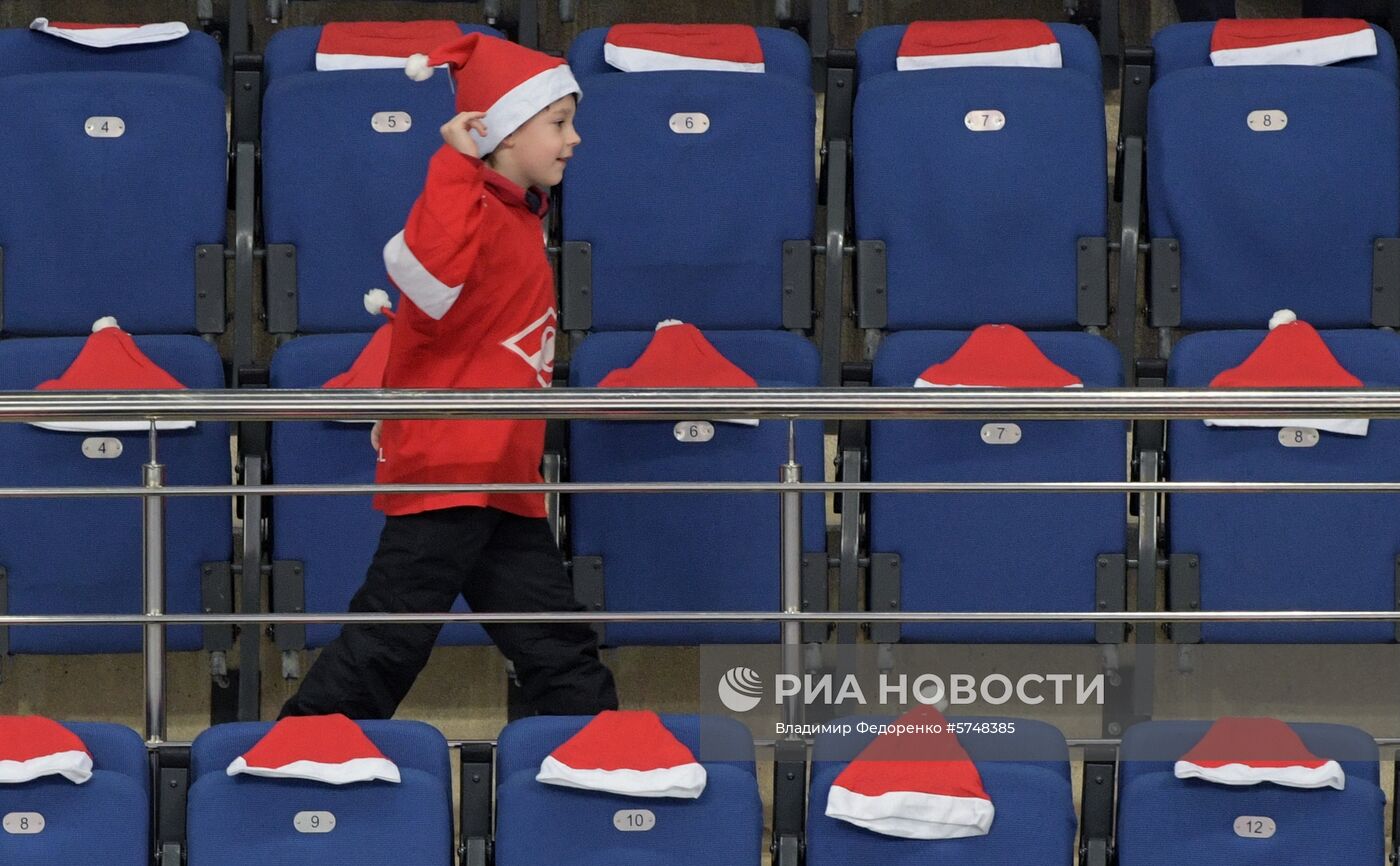 Хоккей. КХЛ. Матч "Спартак" - "Авангард"