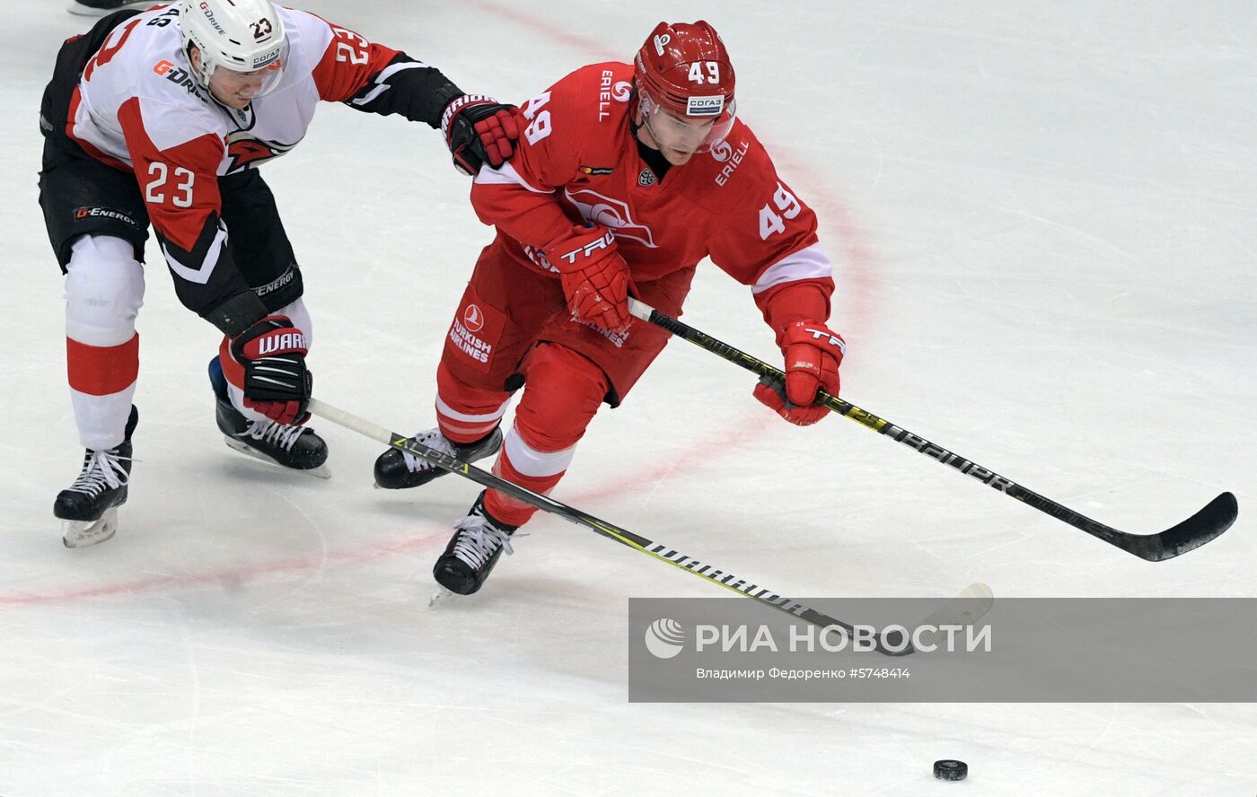 Хоккей. КХЛ. Матч "Спартак" - "Авангард"