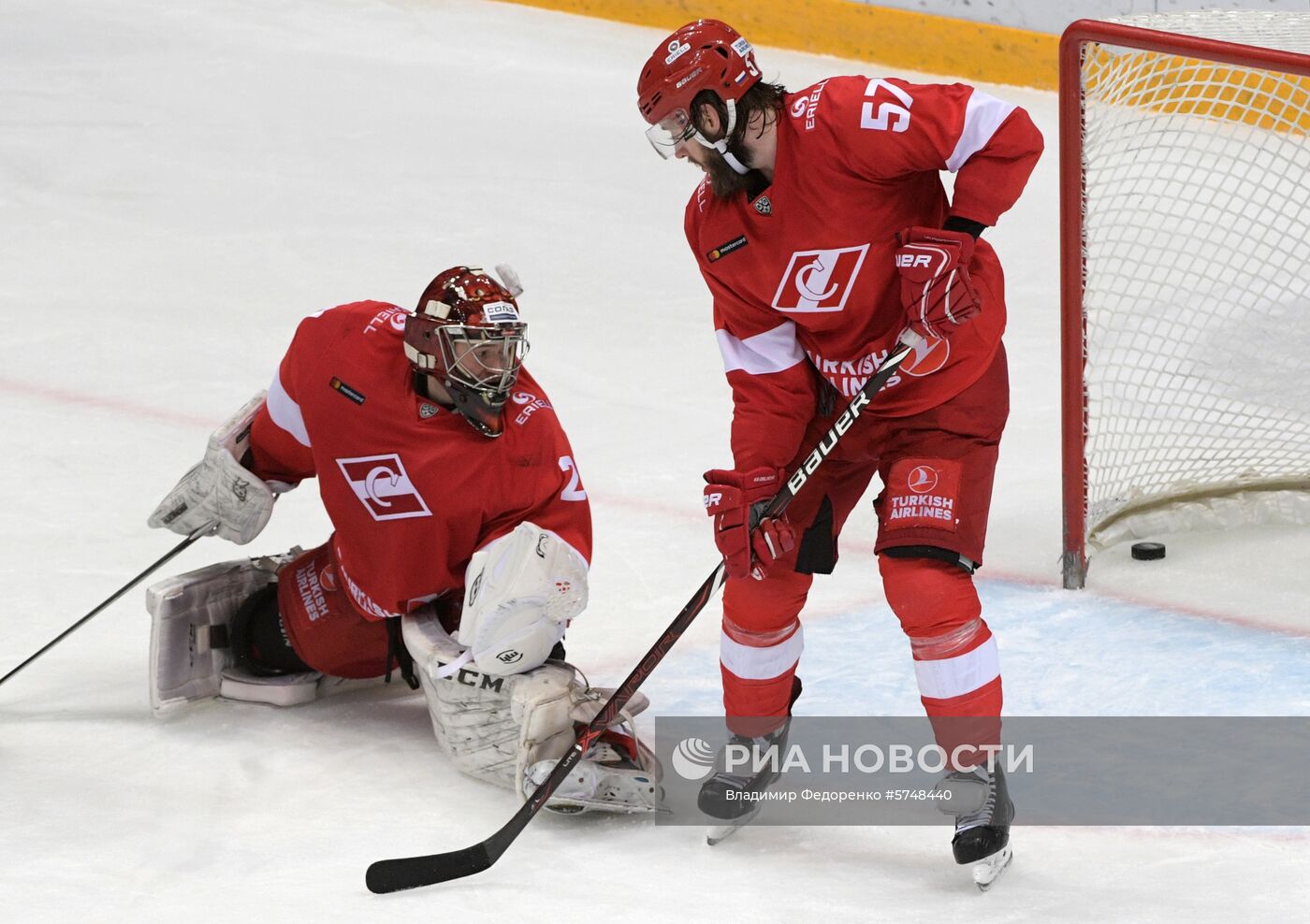 Хоккей. КХЛ. Матч "Спартак" - "Авангард"