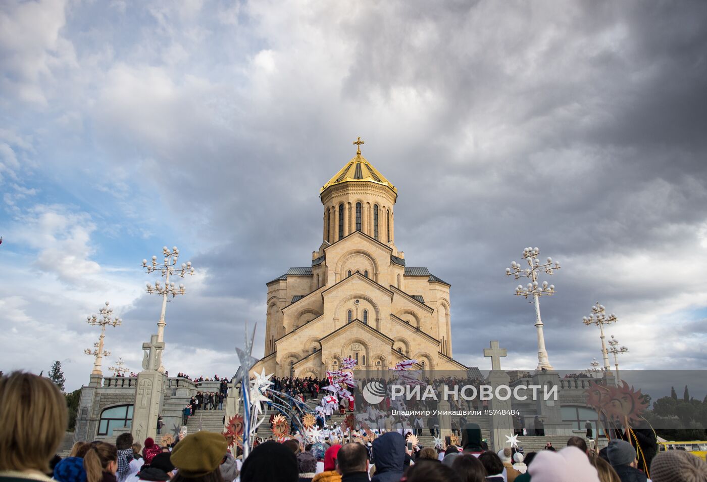 Рождественское благотворительное шествие "Алило" в Тбилиси