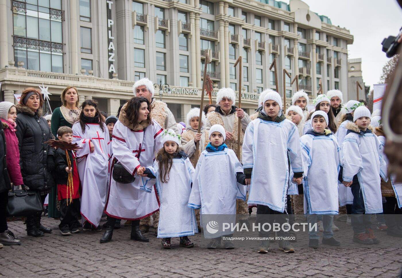 Рождественское благотворительное шествие "Алило" в Тбилиси