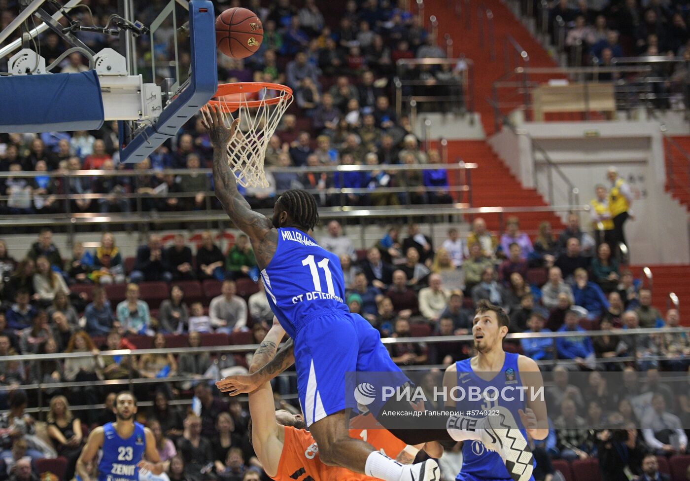 Баскетбол. Кубок Европы. Матч "Зенит" - "Цедевита"