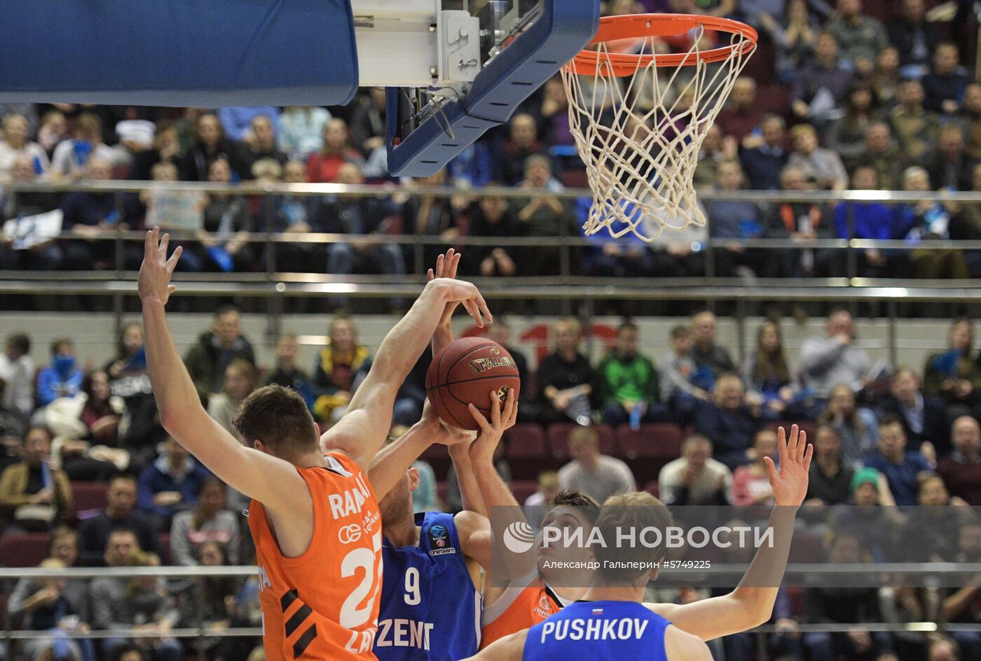 Баскетбол. Кубок Европы. Матч "Зенит" - "Цедевита"