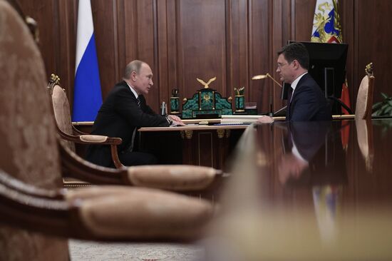 Президент РФ В. Путин встретился с министром энергетики РФ А. Новаком