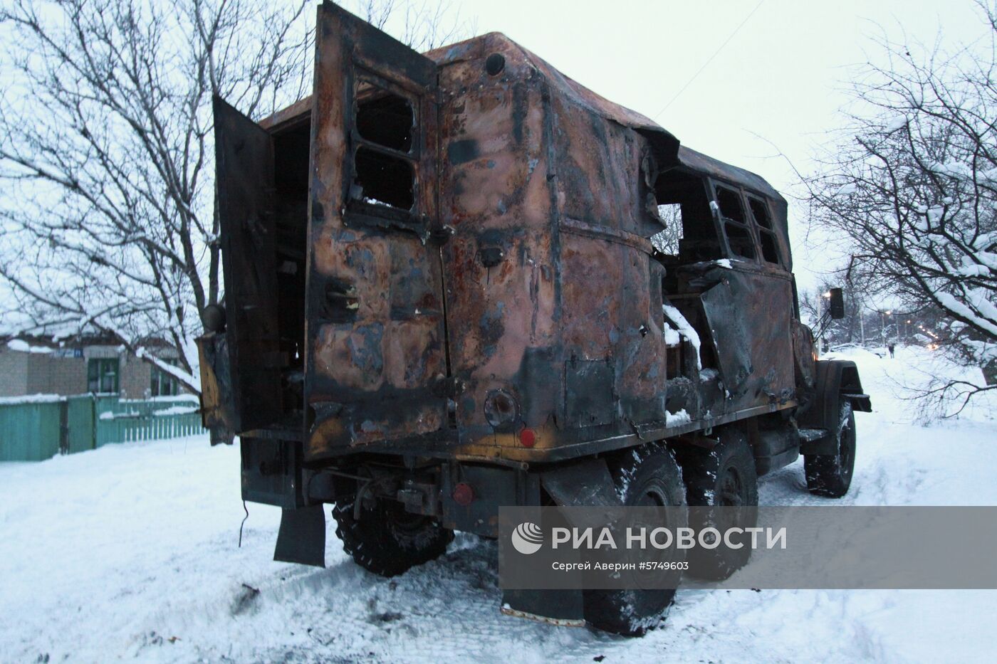 Последствия обстрела в Донецкой области