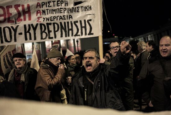 Акция в Афинах против визита Ангелы Меркель