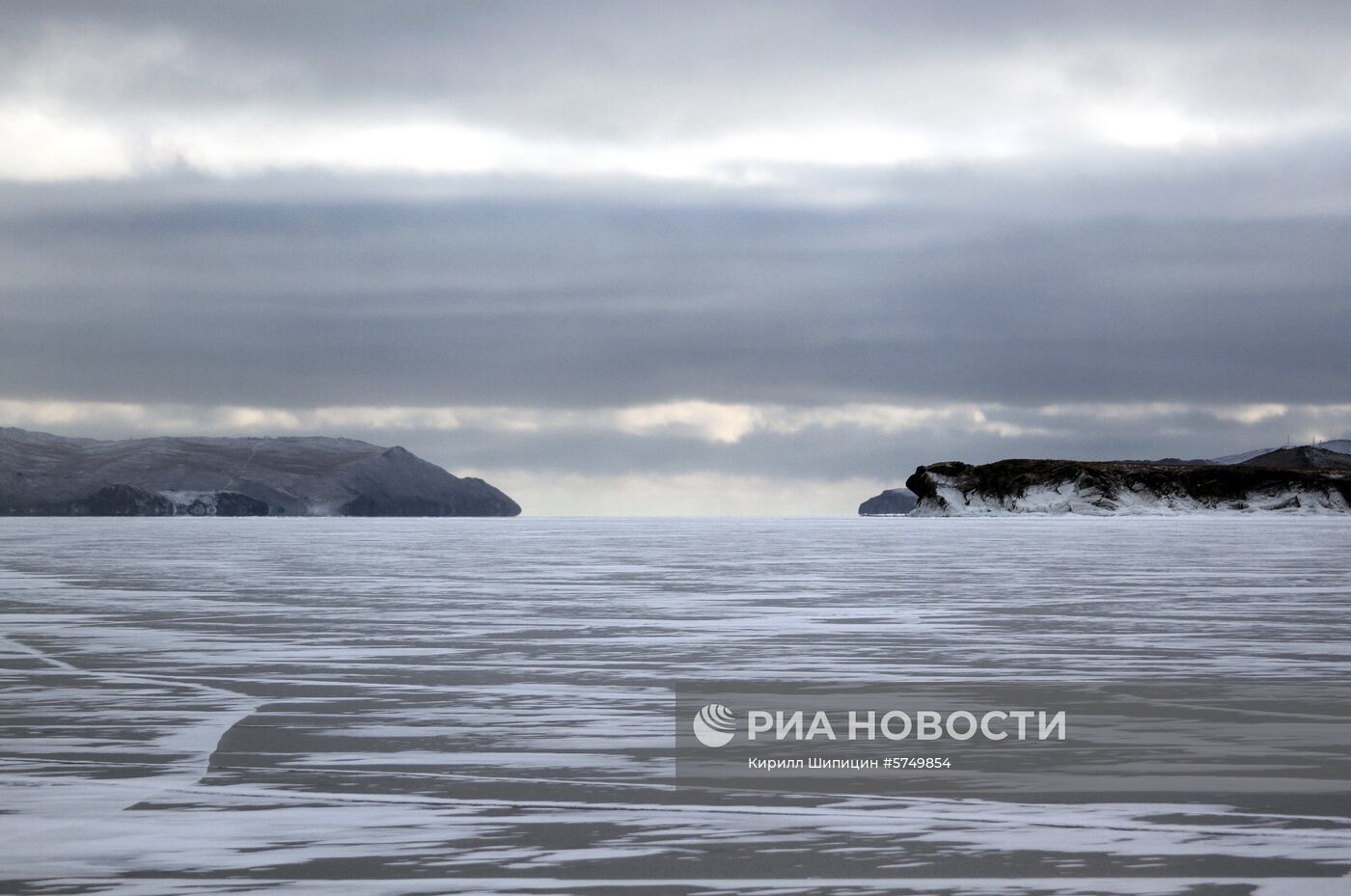 Зима на Байкале