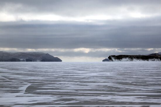 Зима на Байкале