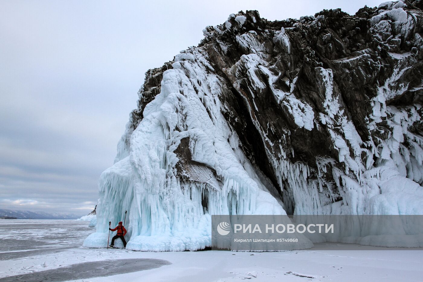 Зима на Байкале