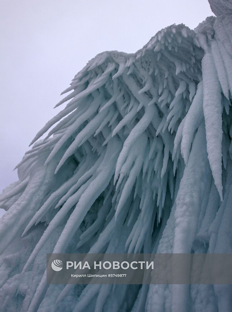 Зима на Байкале
