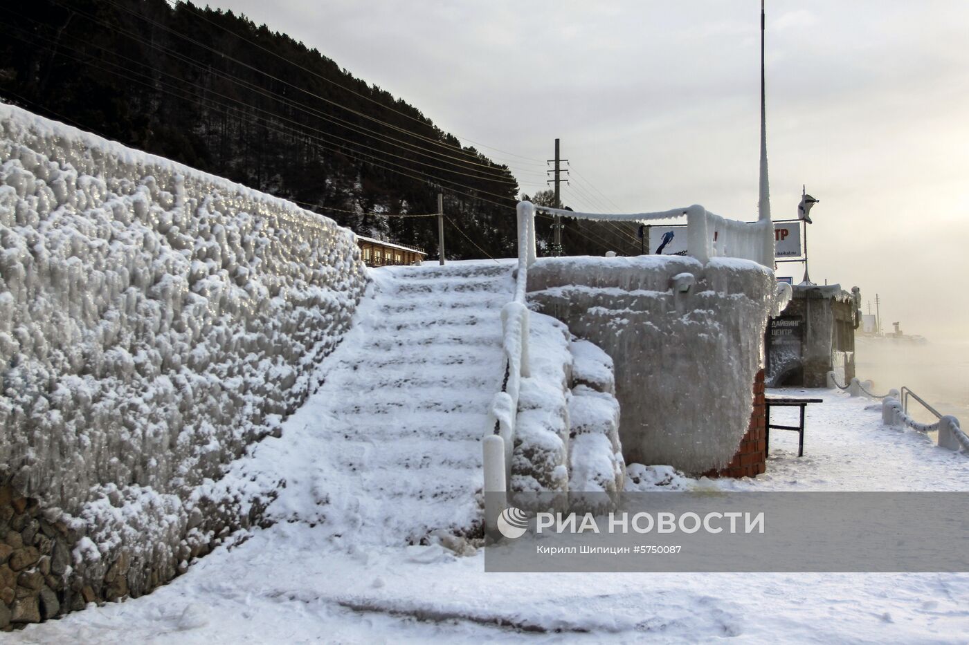Зима на Байкале