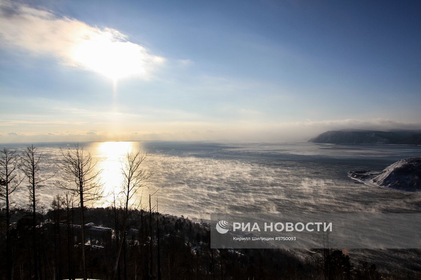 Зима на Байкале