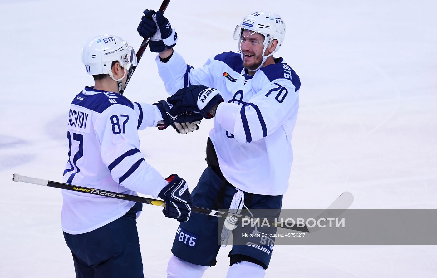 Хоккей. КХЛ. Матч "Ак Барс" - "Динамо" (Москва)