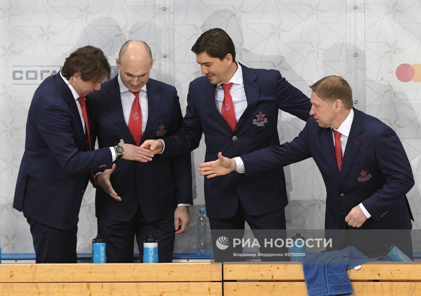 Хоккей. КХЛ. Матч ЦСКА - "Трактор"